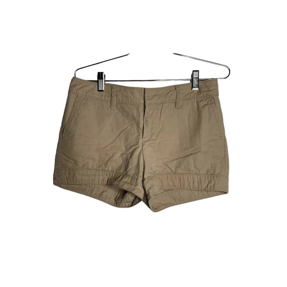 gap women Downtown Khaki Shorts Beige sz 4 flat front